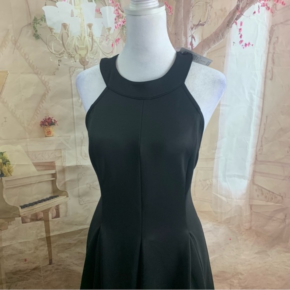 NEW TORRID Mini Scuba Fluted Dress - Picture 7 of 11